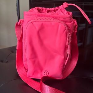 Lululemon water bottle bag